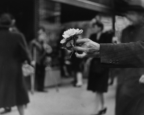 REVIEW: Paris Photo 2016: Louis Faurer at Fondation Henri Cartier-Bresson